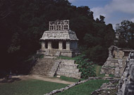 Temple of the Sun at Palenque Ruins - palenque mayan ruins,palenque mayan temple,mayan temple pictures,mayan ruins photos